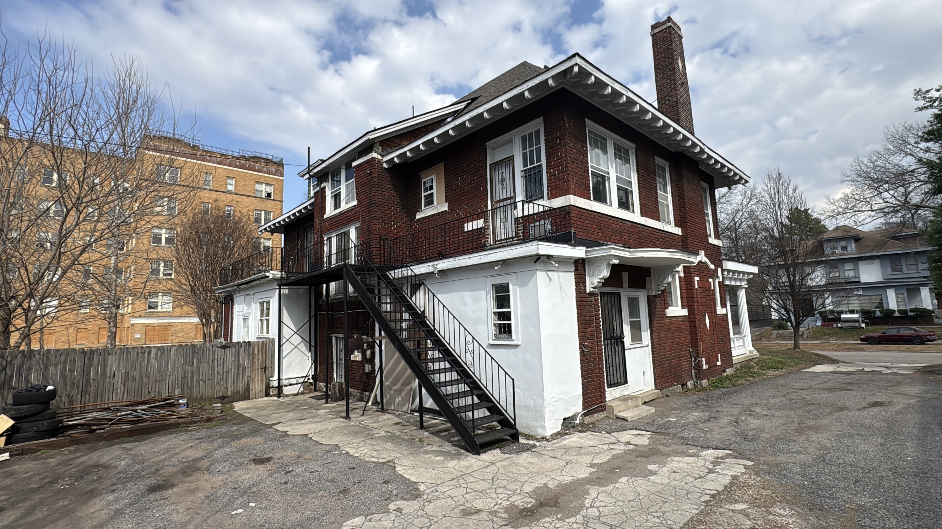Property thumbnail image