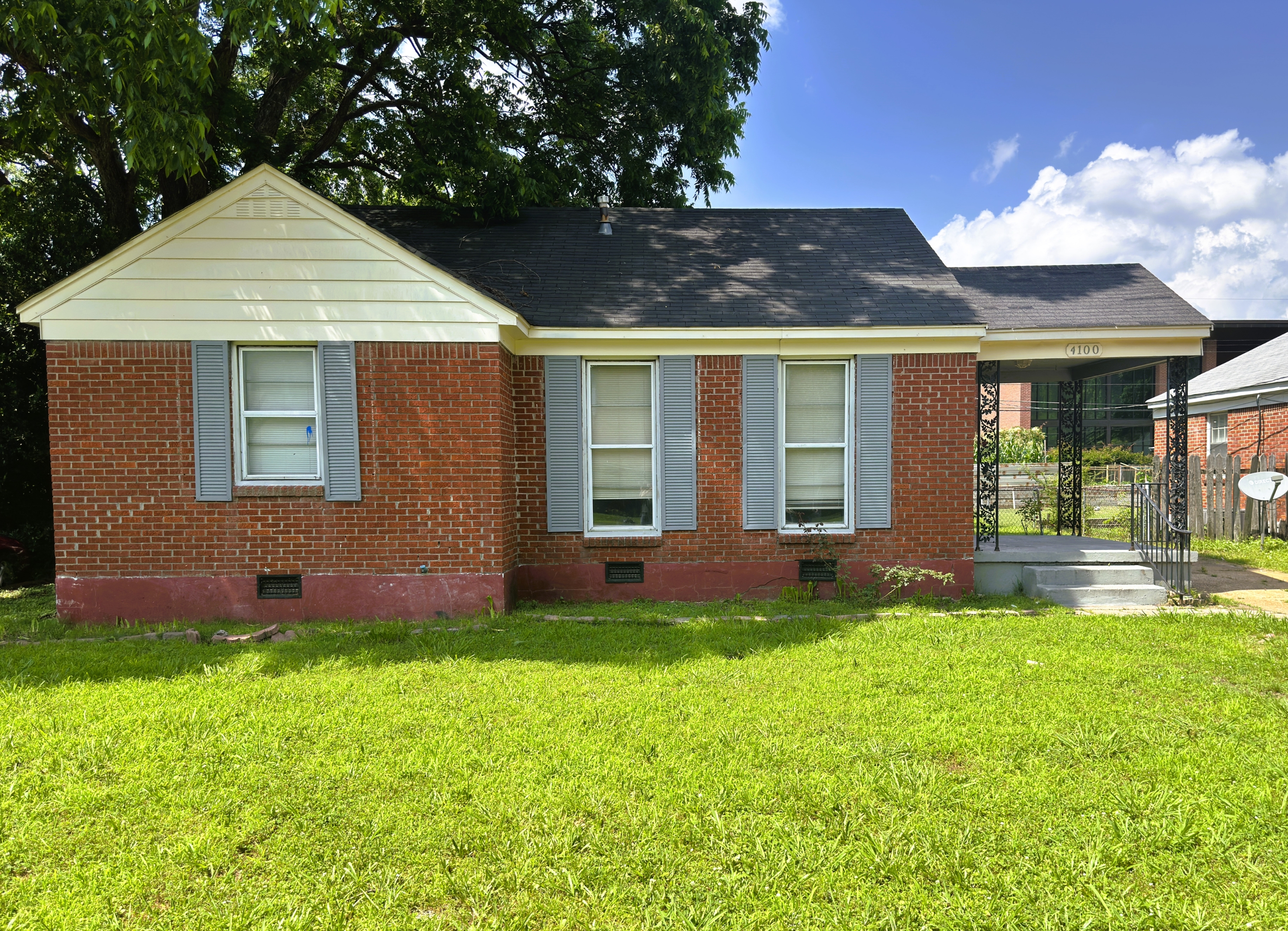 Property main image