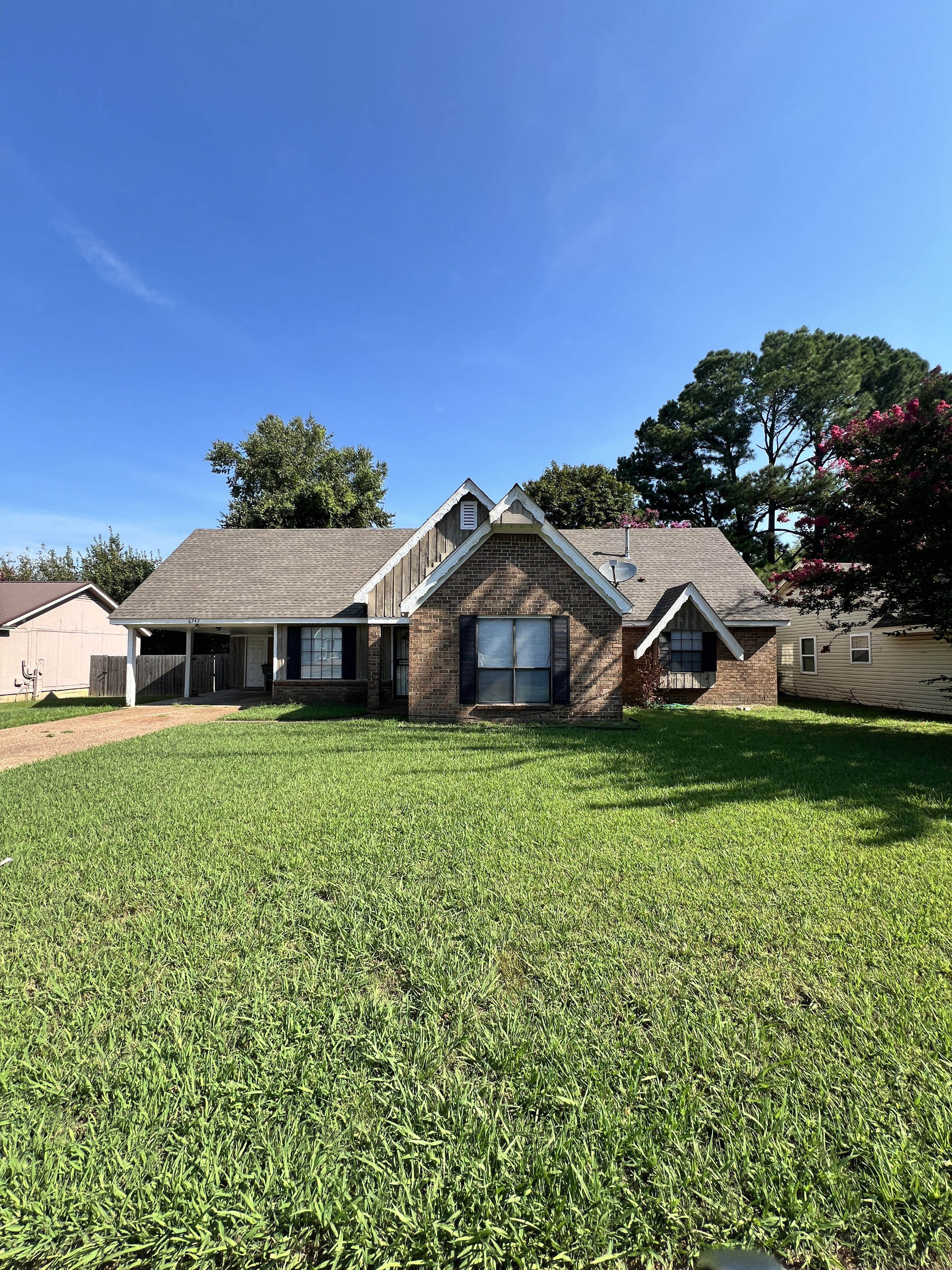6342 Midsummer Way