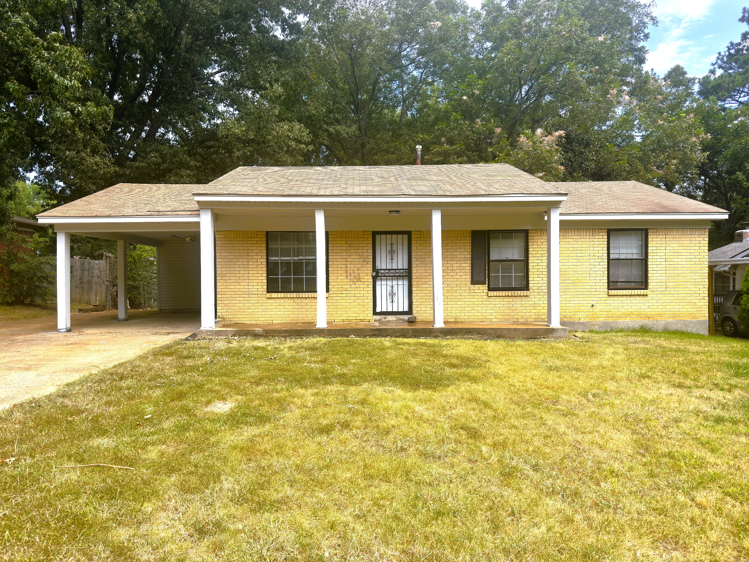 Property main image